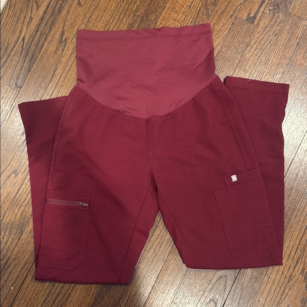 Figs Maternity Straight Leg Scrub Pants